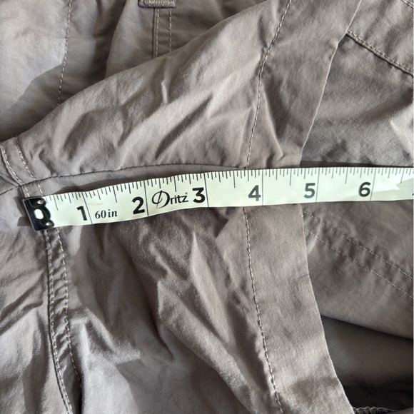 AFTCO Women’s Original Fishing Cargo Shorts Size 8 Grey Summer Fishing Outdoors - Picture 5 of 7